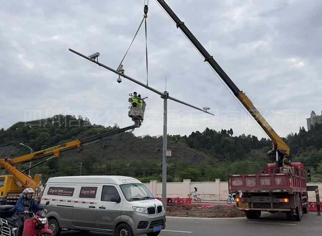 電子警察監控杆（T型臂）
